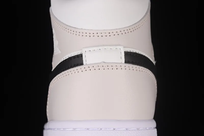 All categories Air Jordan Jordan series basketball shoes Air Jordan 1 Mid Different versions Air Jordan 1 Mid SE AJ1 Joe 1 white pink black hook Zhongbang basketball shoes BQ6472-500